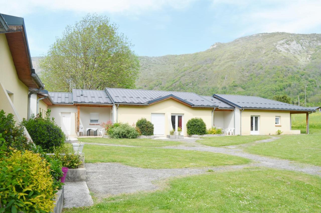 Complexe Des Oustalous Les Cabannes (Ariege)