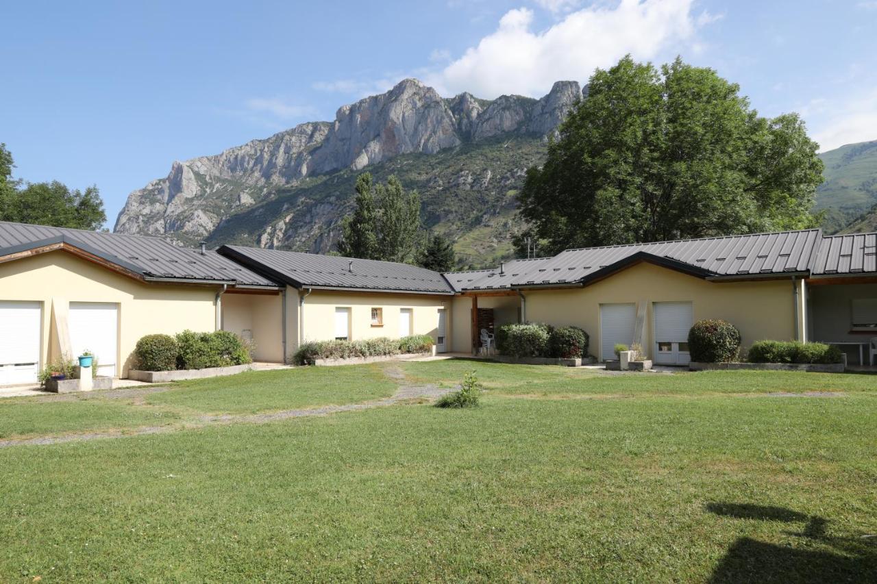 Complexe Des Oustalous * Les Cabannes (Ariege)